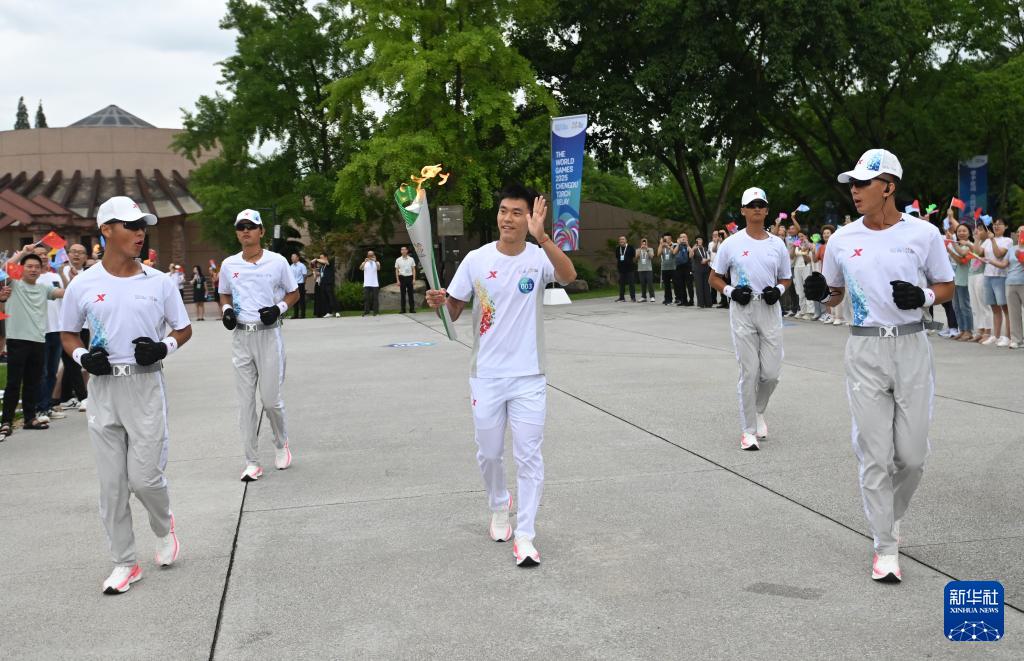 物馆代表朱, https